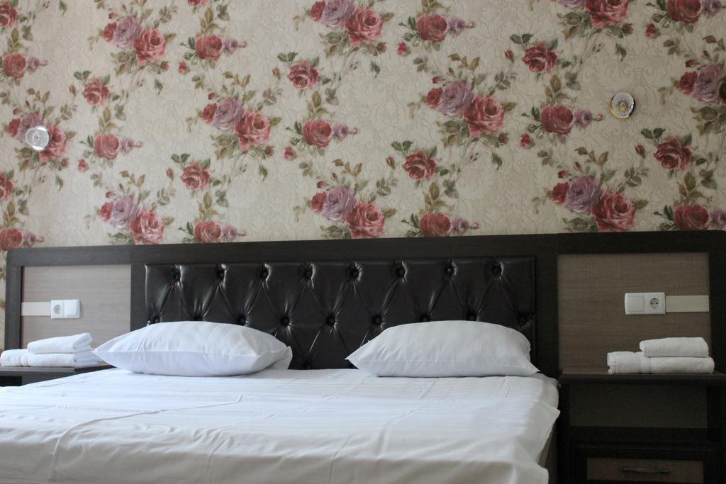 Armon Apart Hotel Khujand Exterior foto